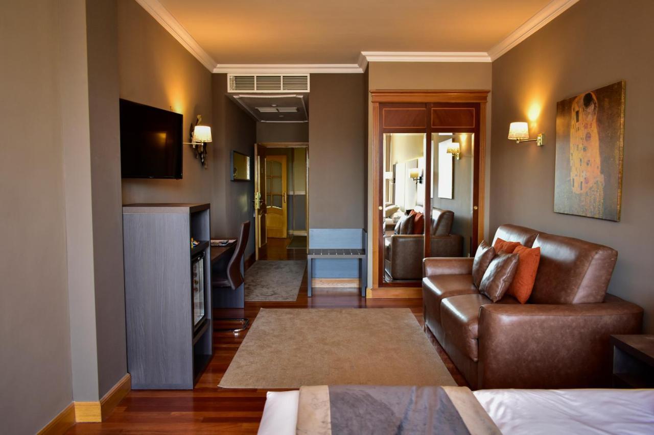 Armine Hotel 3*