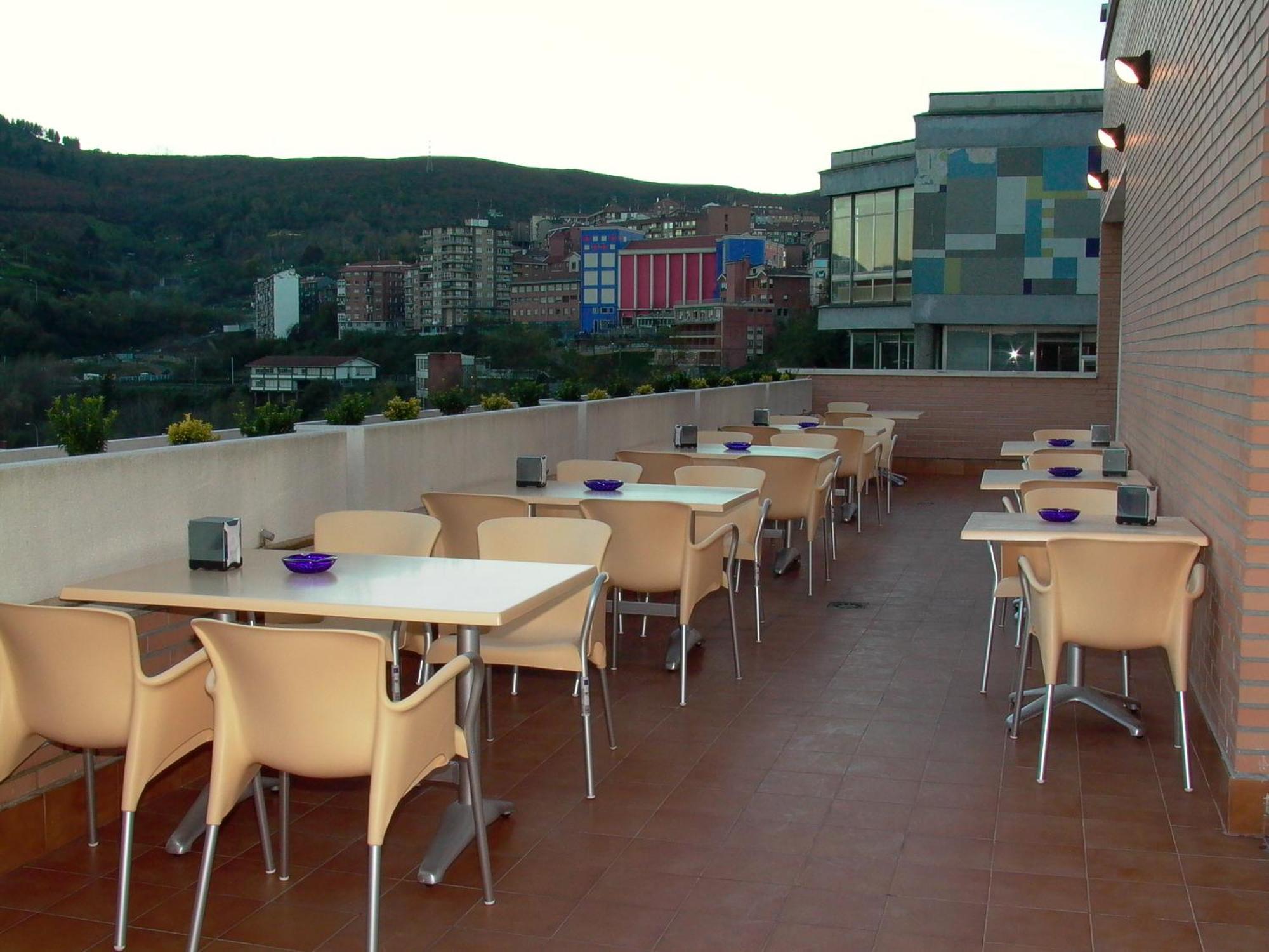 Hotel Armine 3*
